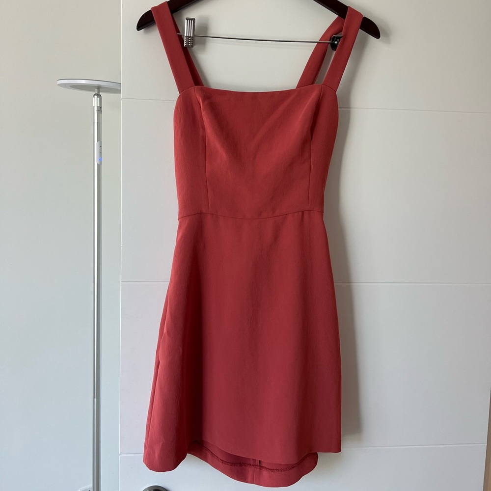 Wilfred Aritzia Aperature Tie-Back Dress - Size 6